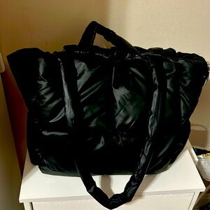 Black puffer bag